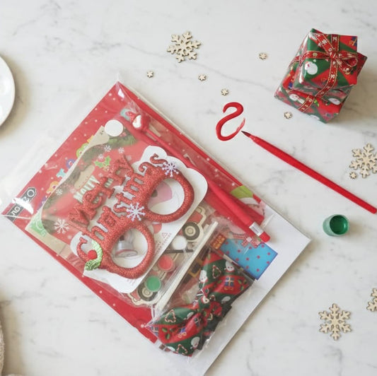 Holly Jolly Christmas Gift Set (With Bowtie)